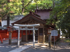 巻尾神社